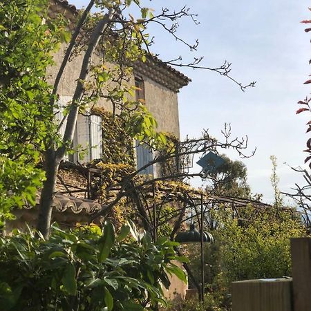 La Belle Etoile Chambres Roaix 外观 照片